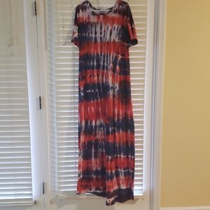 Tye dye lularoe maria